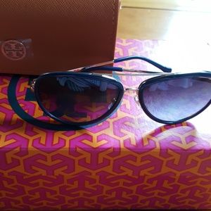 Tory Burch Navy Aviator sunglasses